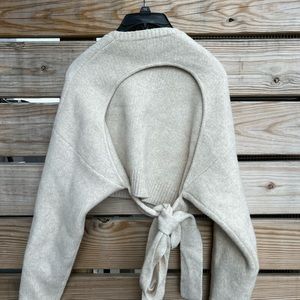 Sweater- open back